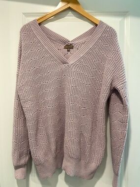 Lilla P V-Neck Chunky Knit Sweater in Lilac